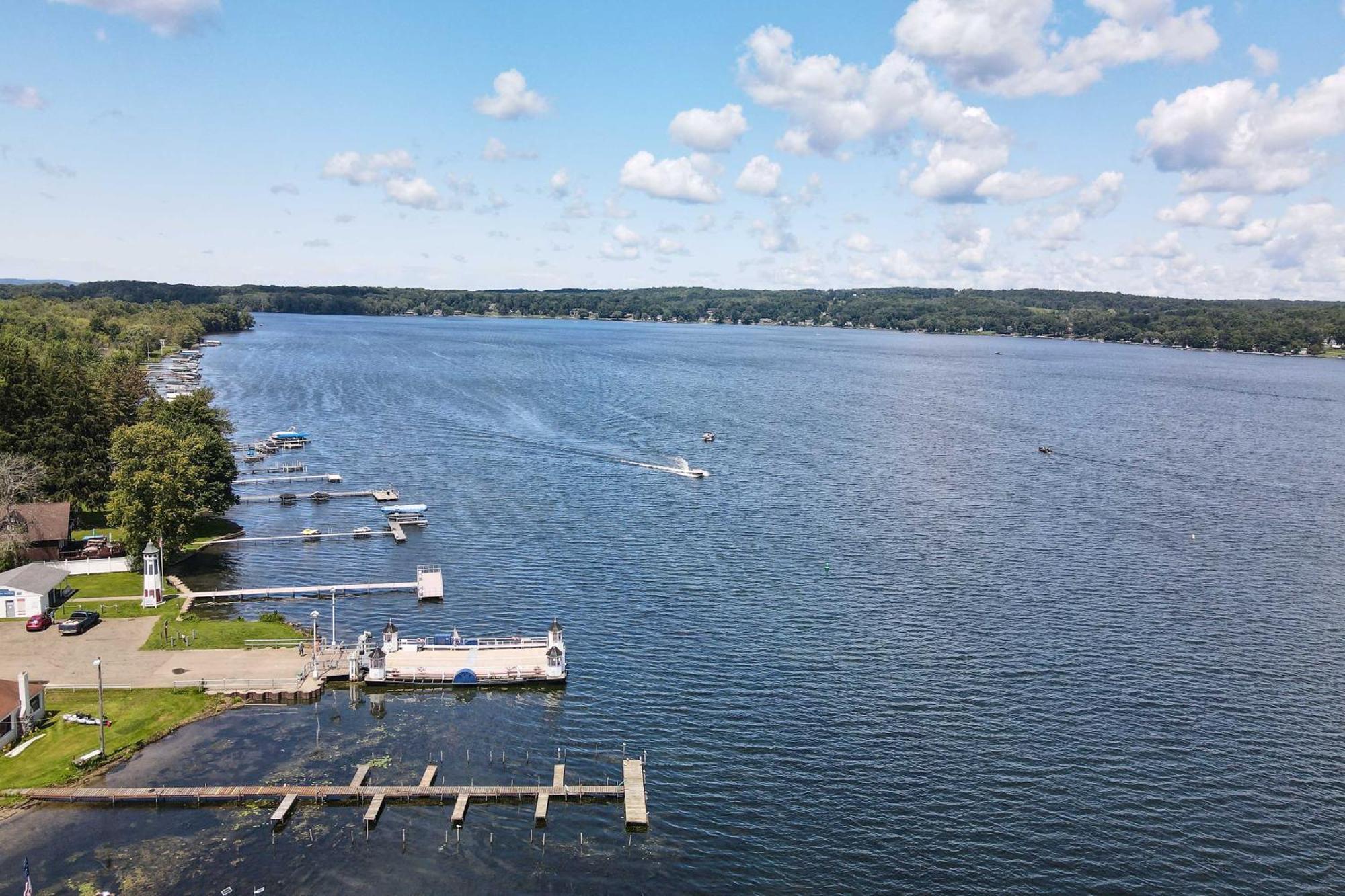 Pet-Friendly Loft Vacation Rental With Fire Pit! Bemus Point Exterior photo
